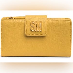 NWT Steve Madden Blindy Smooth Bi-Fold Wallet in Satin Brass OS